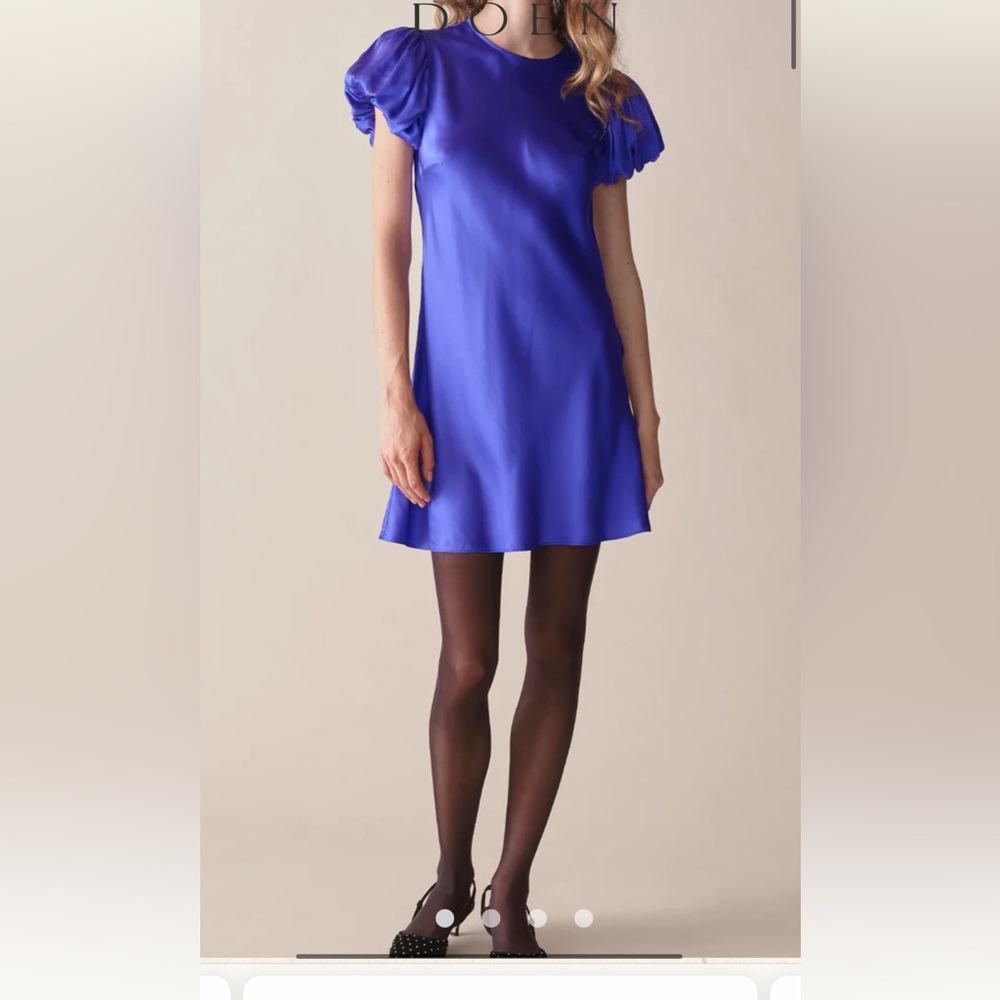 Doen Jewel Dress NWT - Size Large